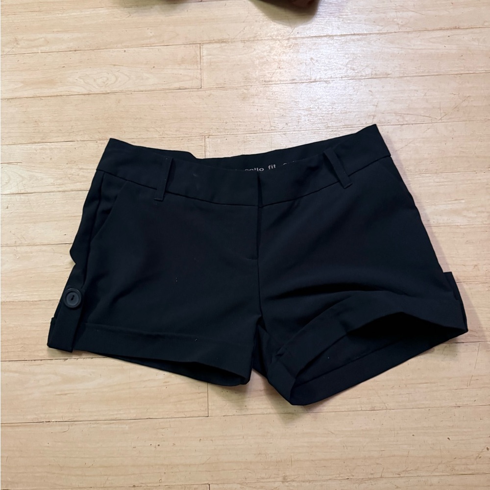 Cello Women's Black Bermuda Shorts